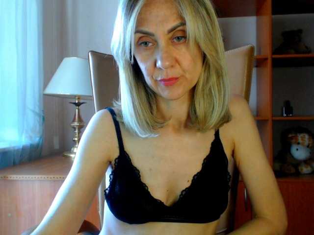 Tanya6547 online show from August 2, 12:12 pm