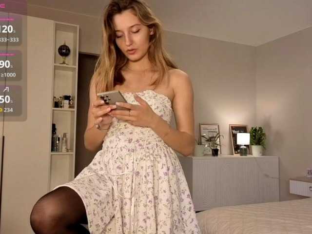 TaraGanie online show from August 12, 5:48 pm