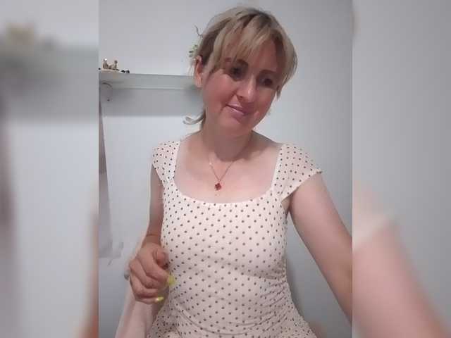Beautiful lady online show from August 10, 10:33 pm