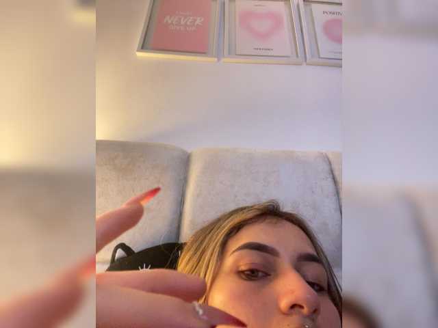 TaylorKnapp online show from July 10, 3:34 am