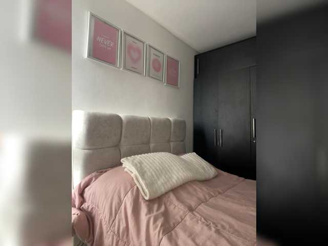 TaylorKnapp online show from July 13, 7:41 pm