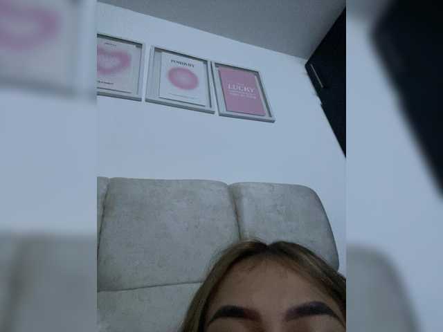 TaylorKnapp online show from July 15, 4:02 am