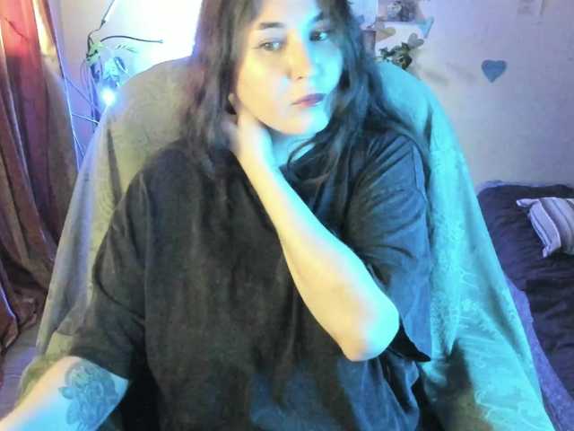 TemptingFable online show from July 26, 1:05 pm