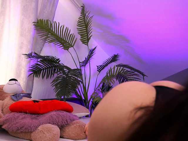 TenderSin online show from August 11, 4:58 am