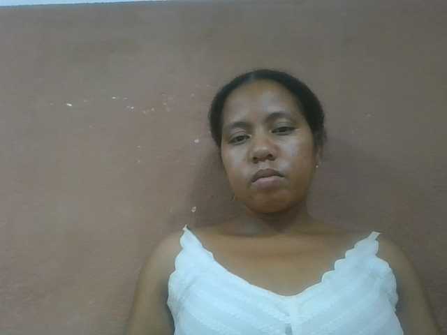 Tharcile online show from August 15, 12:42 pm