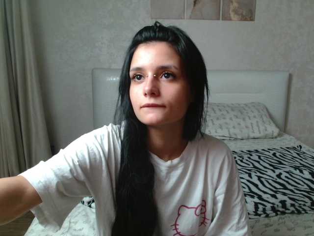 TheSluttyFox online show from July 8, 7:18 pm