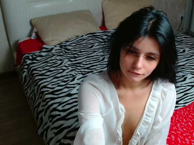 TheSluttyFox online show from July 15, 12:28 pm