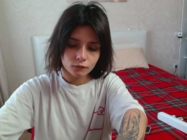 TheSluttyFox online show from July 23, 2:41 pm