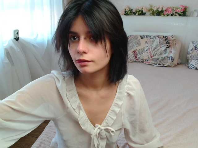 TheSluttyFox online show from August 15, 2:21 pm