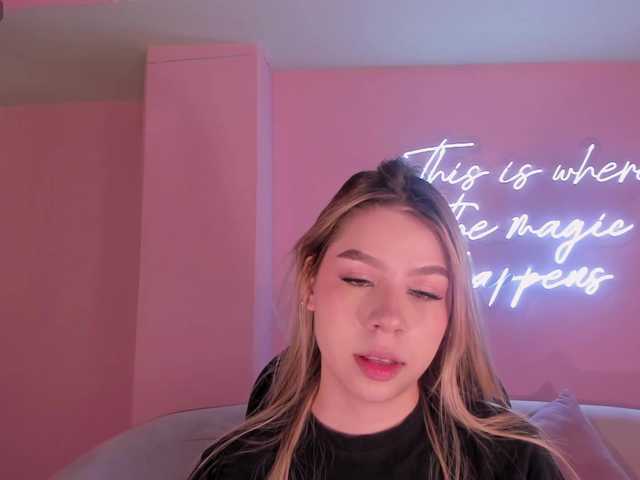 TiffannySins online show from August 6, 4:11 am