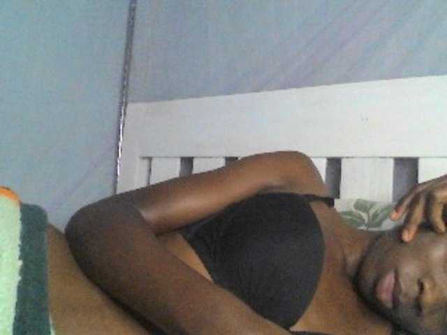 Tilly-Shirlie online show from August 13, 11:41 pm