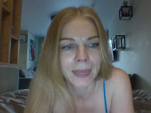 BlondaTina online show from July 16, 5:58 pm