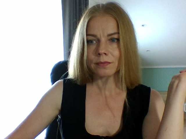 BlondaTina online show from July 27, 10:32 am