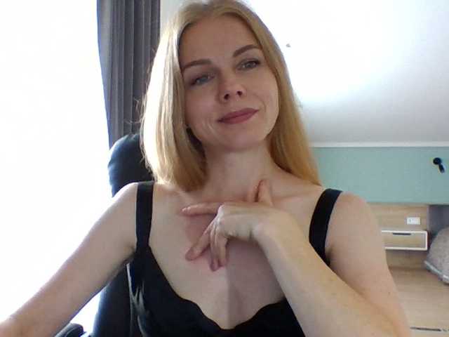 BlondaTina online show from July 29, 11:39 am