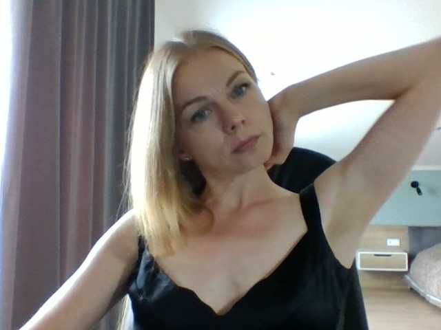 BlondaTina online show from August 6, 11:09 am