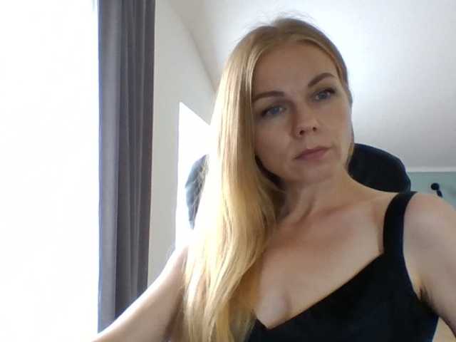 BlondaTina online show from August 7, 10:04 am