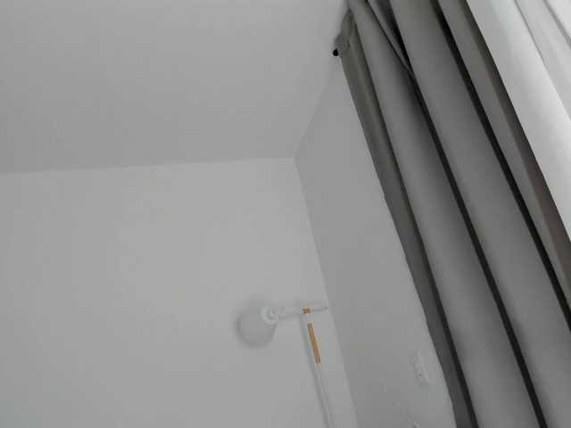 Tinny111 online show from August 7, 2:44 am