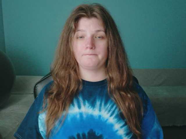 TreeJeanne online show from August 9, 4:30 pm