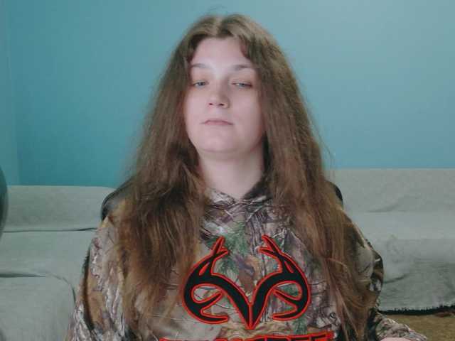 TreeJeanne online show from August 11, 3:25 pm