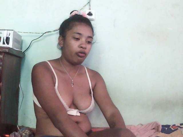 TriciaBella online show from August 9, 11:22 am
