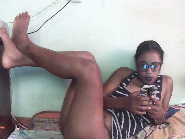 TriciaBella online show from August 13, 11:46 am