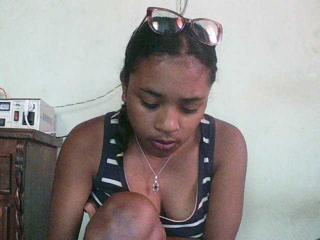 TriciaBella online show from August 14, 9:57 am