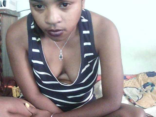 TriciaBella online show from August 14, 11:03 am
