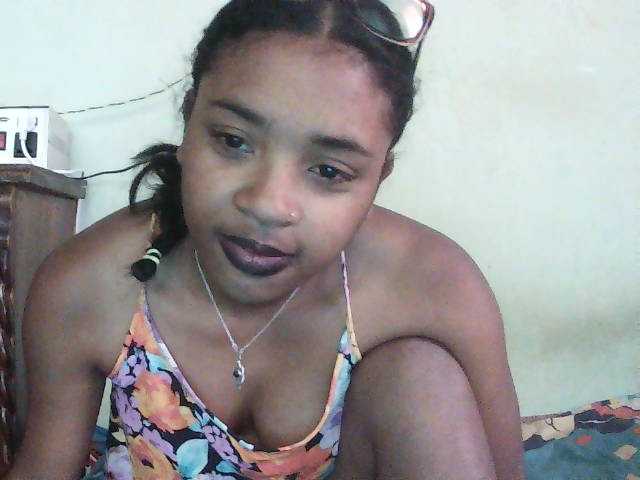 TriciaBella online show from August 15, 8:18 am