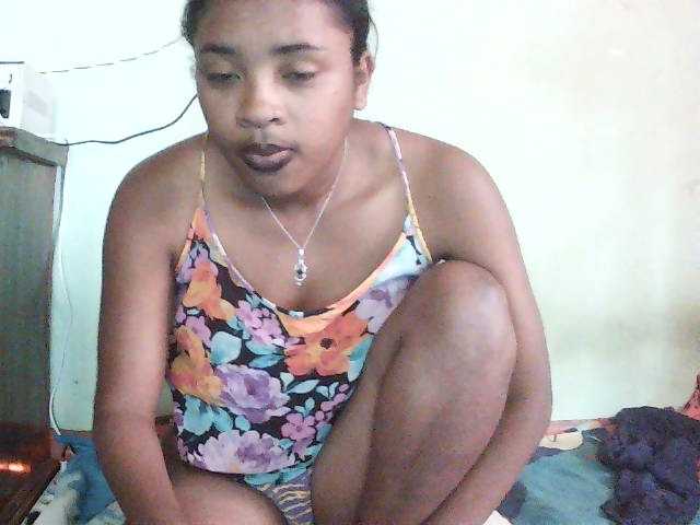 TriciaBella online show from August 15, 12:42 pm