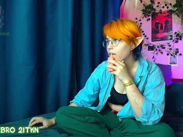 Tricky Kitsune online show from August 3, 3:41 pm