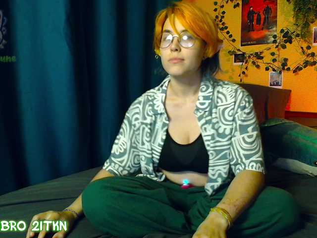 Tricky Kitsune online show from August 8, 8:09 pm