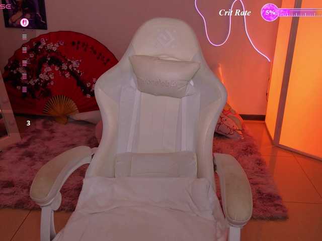 Trixiie online show from August 12, 1:52 am