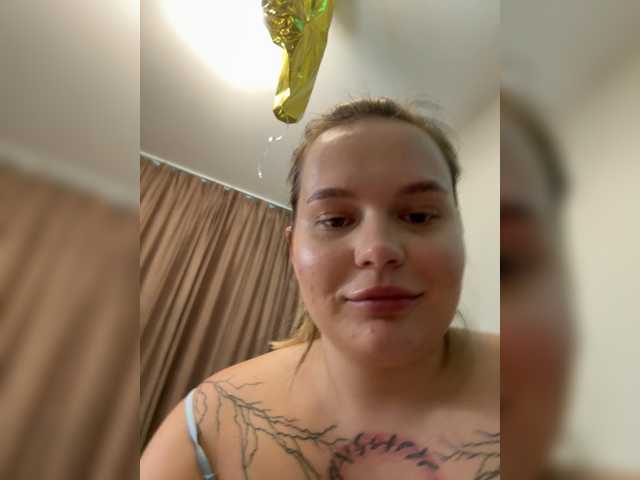 Twixsticks2 online show from August 17, 9:09 pm