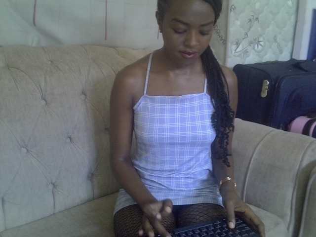 Tyra019a online show from May 7, 9:54 am