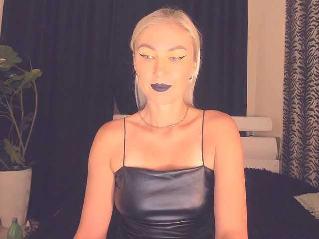  SAVAGE  online show from July 18, 1:39 am