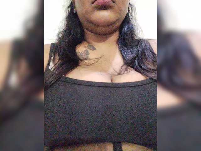 Ursweetbabe online show from August 8, 8:42 pm