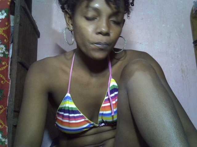 VALLYRAZ online show from May 25, 1:24 pm
