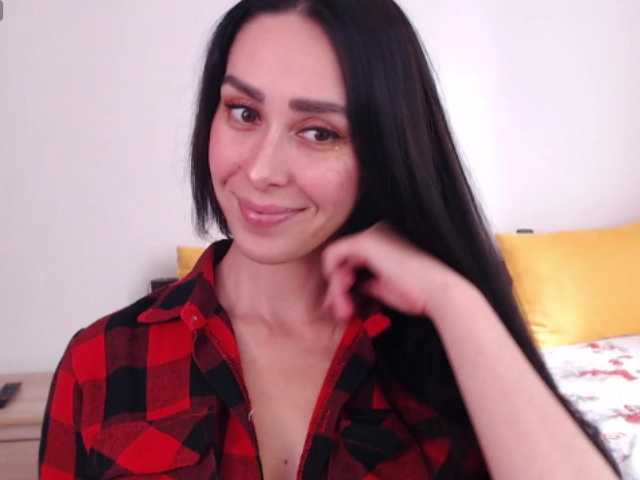 ValeriaFoxx online show from August 18, 6:08 am