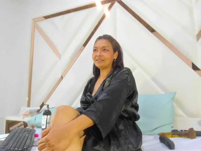 ValeriaGil online show from August 10, 12:56 am