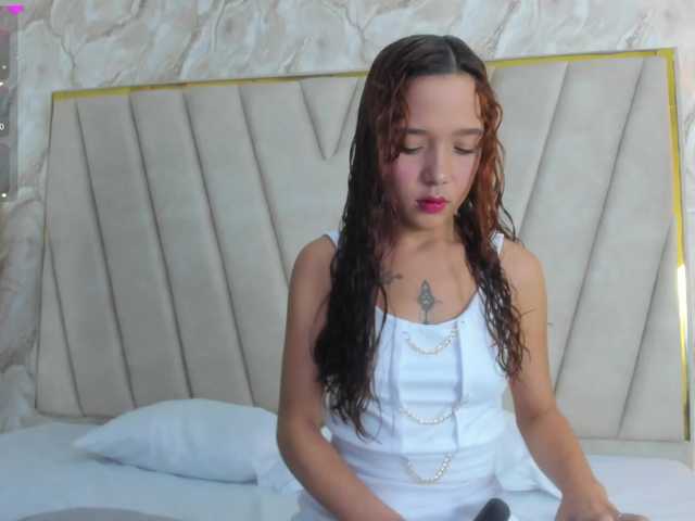ValerySmith online show from August 5, 9:13 pm