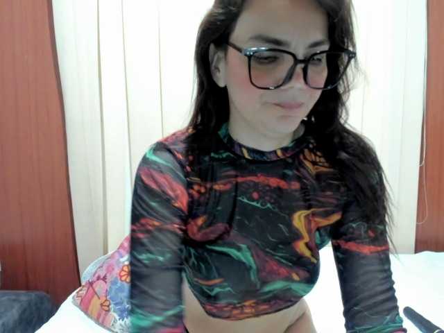Valymoon-69 online show from July 12, 6:31 am