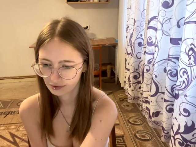 VelvetCash online show from August 14, 11:36 am