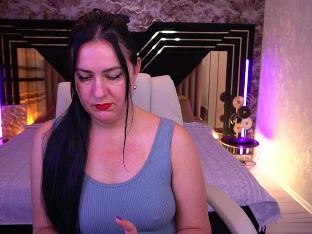 VelvetLuck online show from July 28, 3:07 pm