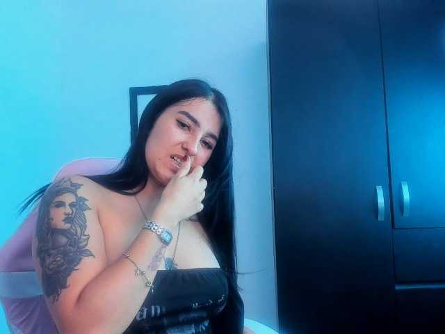 VelvetParis online show from August 3, 8:27 pm