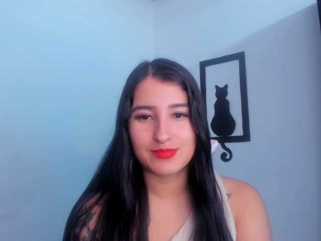 VelvetParis online show from August 12, 7:05 pm