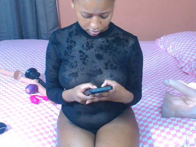 VelvetTits online show from July 17, 3:28 am