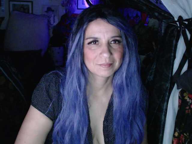 Veronicahotxxx online show from June 8, 9:59 am
