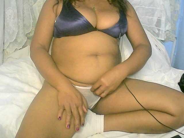 Vicky20a online show from July 9, 2:27 am