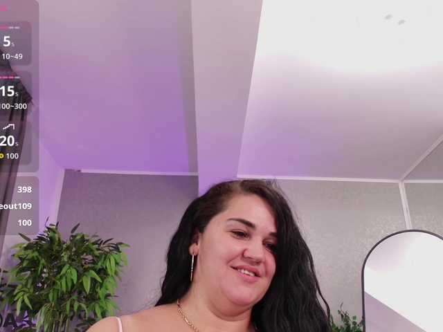 VickyBlazze online show from August 5, 5:49 am