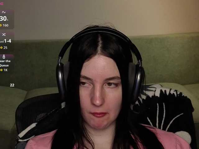 Victoria Winters online show from August 2, 4:36 pm
